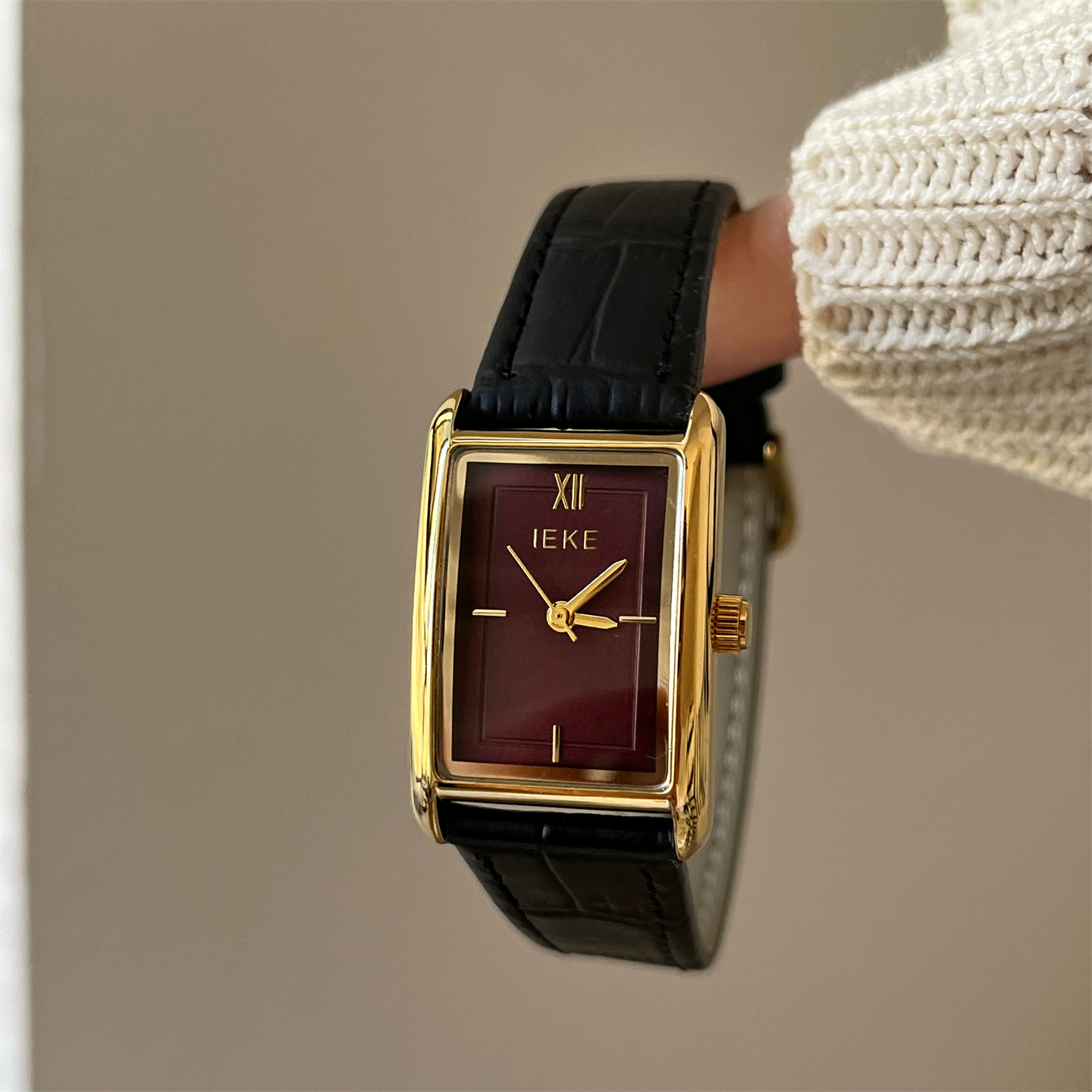 Luxury Watches - Niche high-end retro literary rectangular watch,