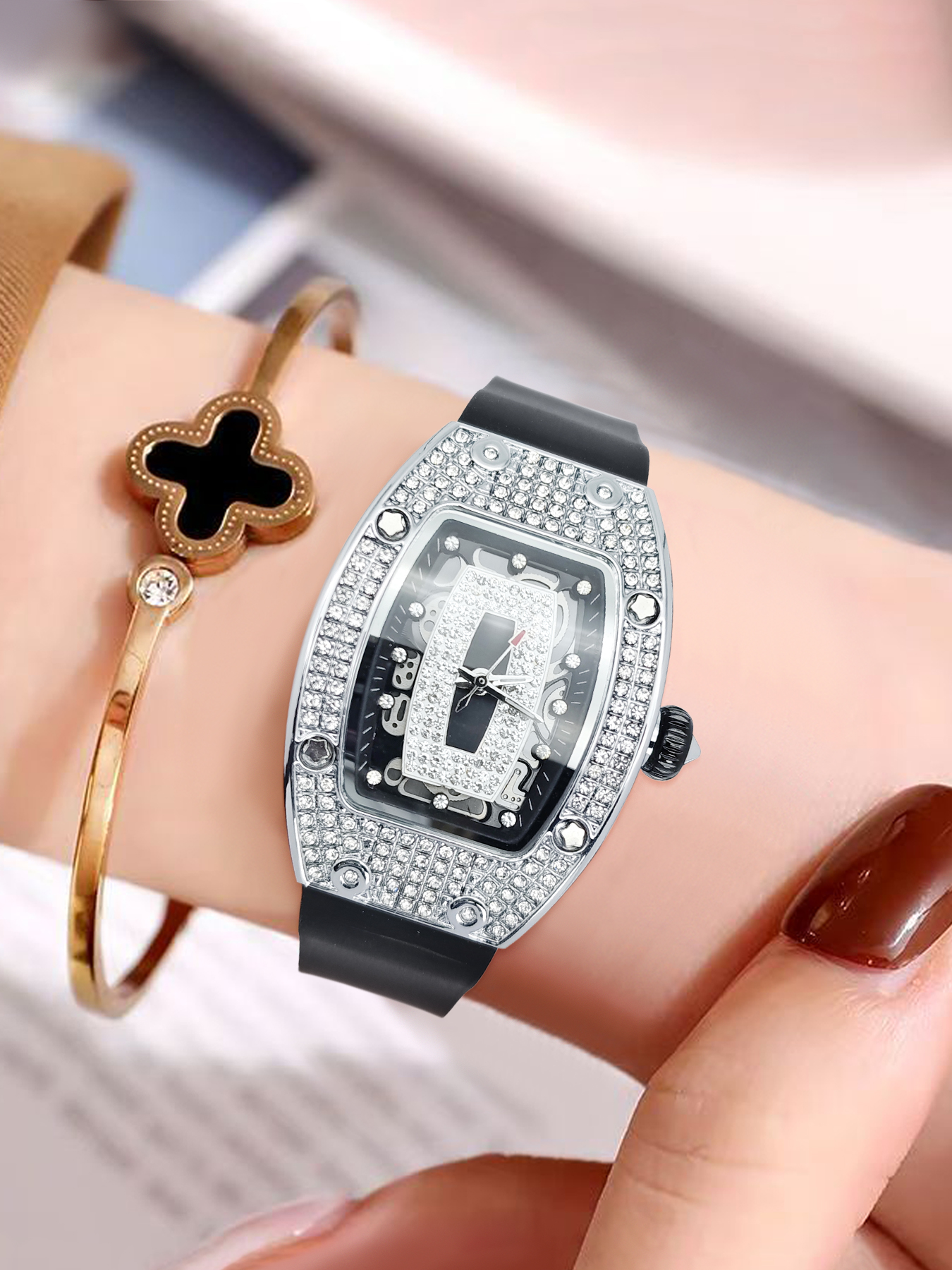 Trendy Full Diamond Women's Qu - Luxury Watch It avis et prix