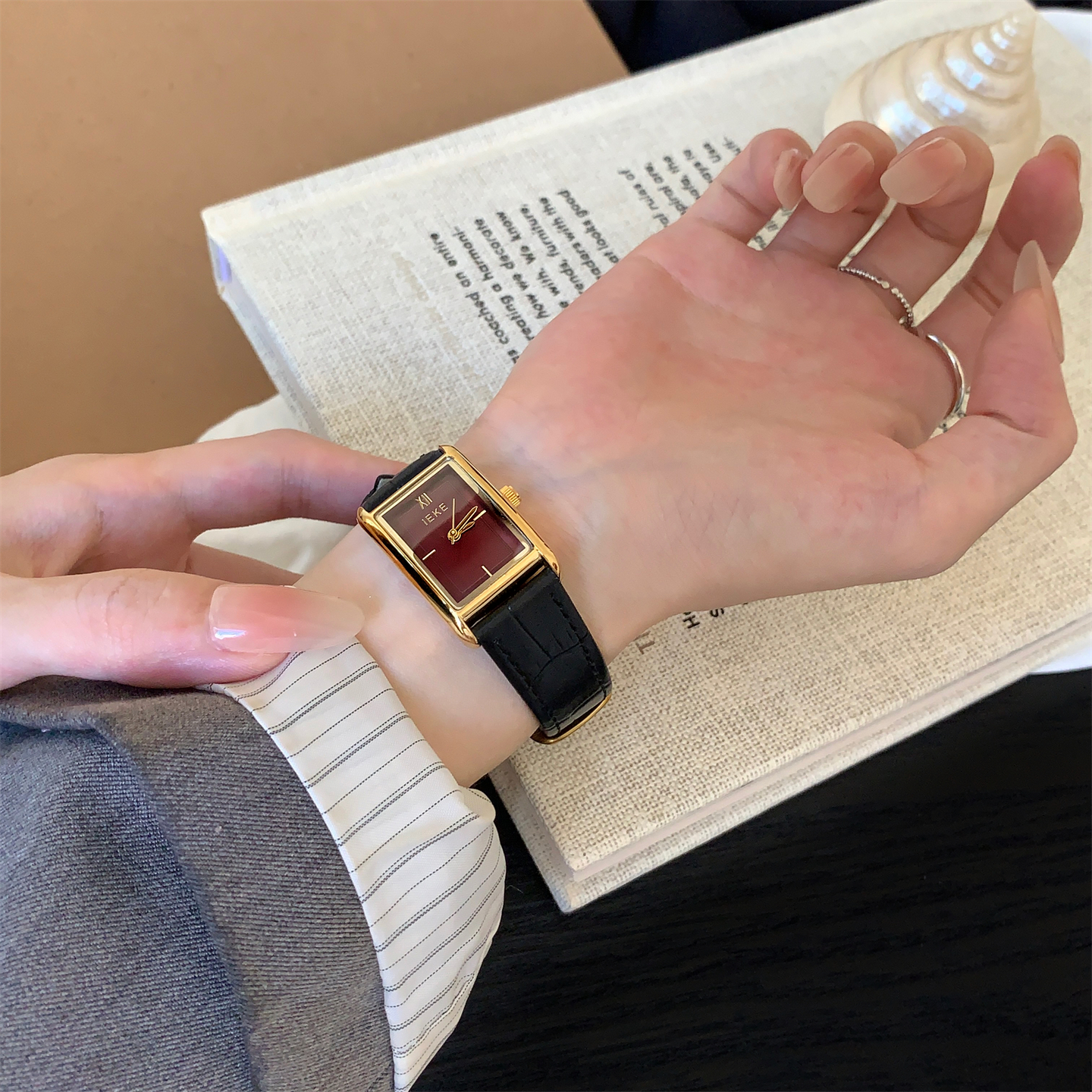 Niche high-end retro literary  - Luxury Watches avis et prix