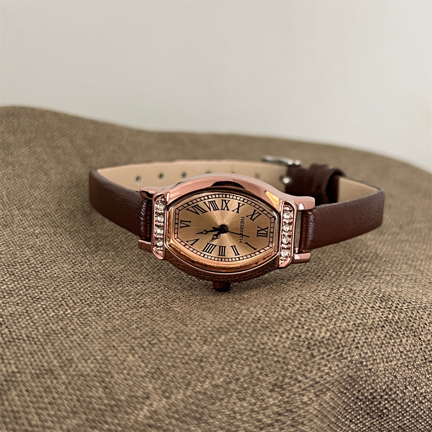 Brown retro square watch femal - Luxury Watches avis et prix