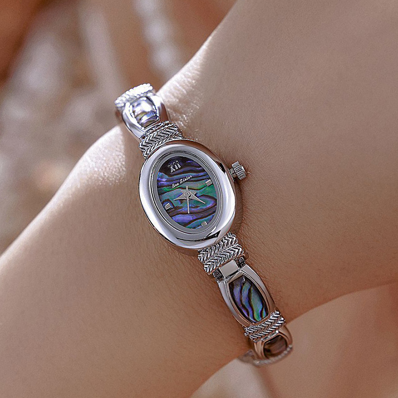 Oval Dial Women Bracelet Watch - Luxury Watch Unique avis et prix
