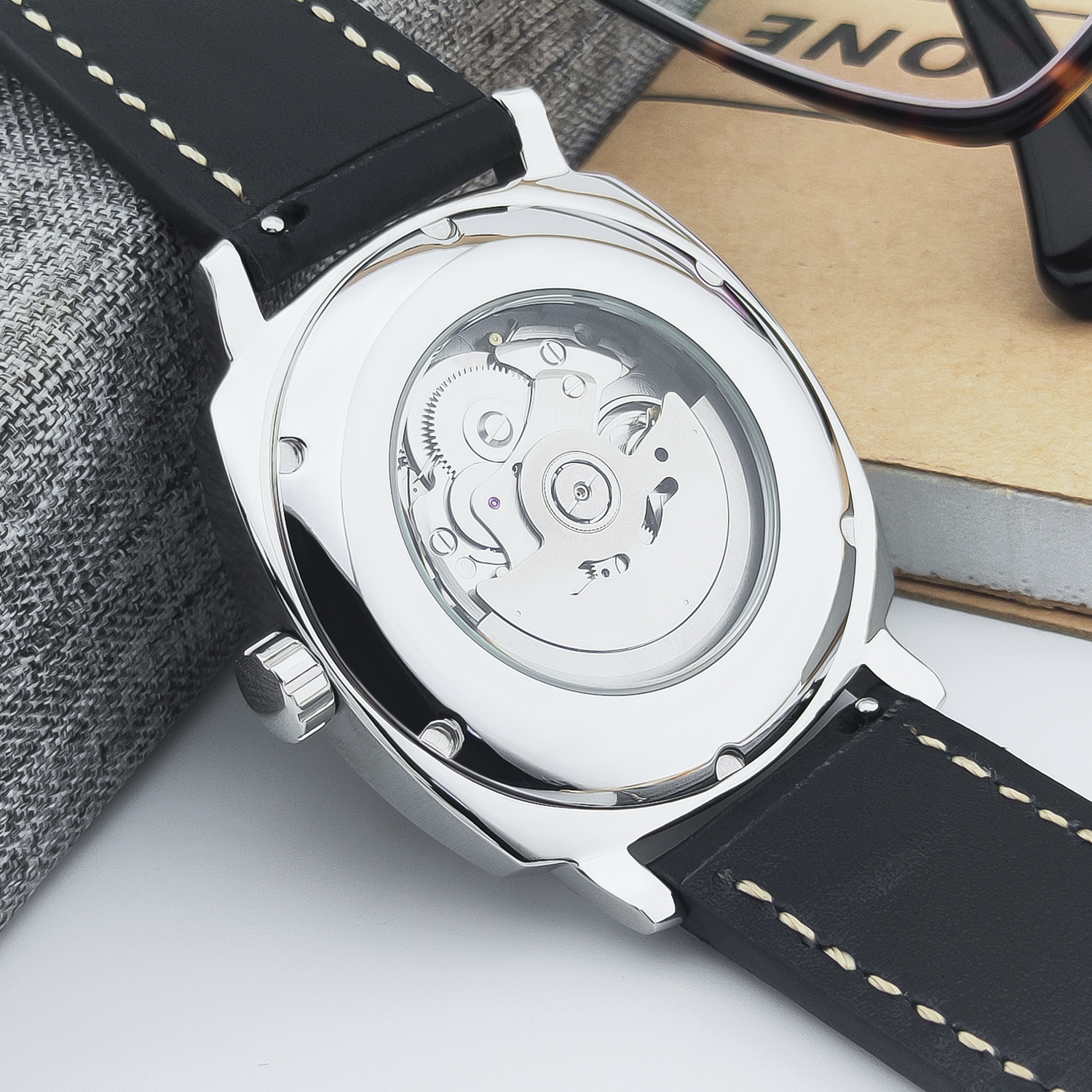 CUSTOM 42MM Stainless Steel Sa - Luxury Watch Collection avis et prix
