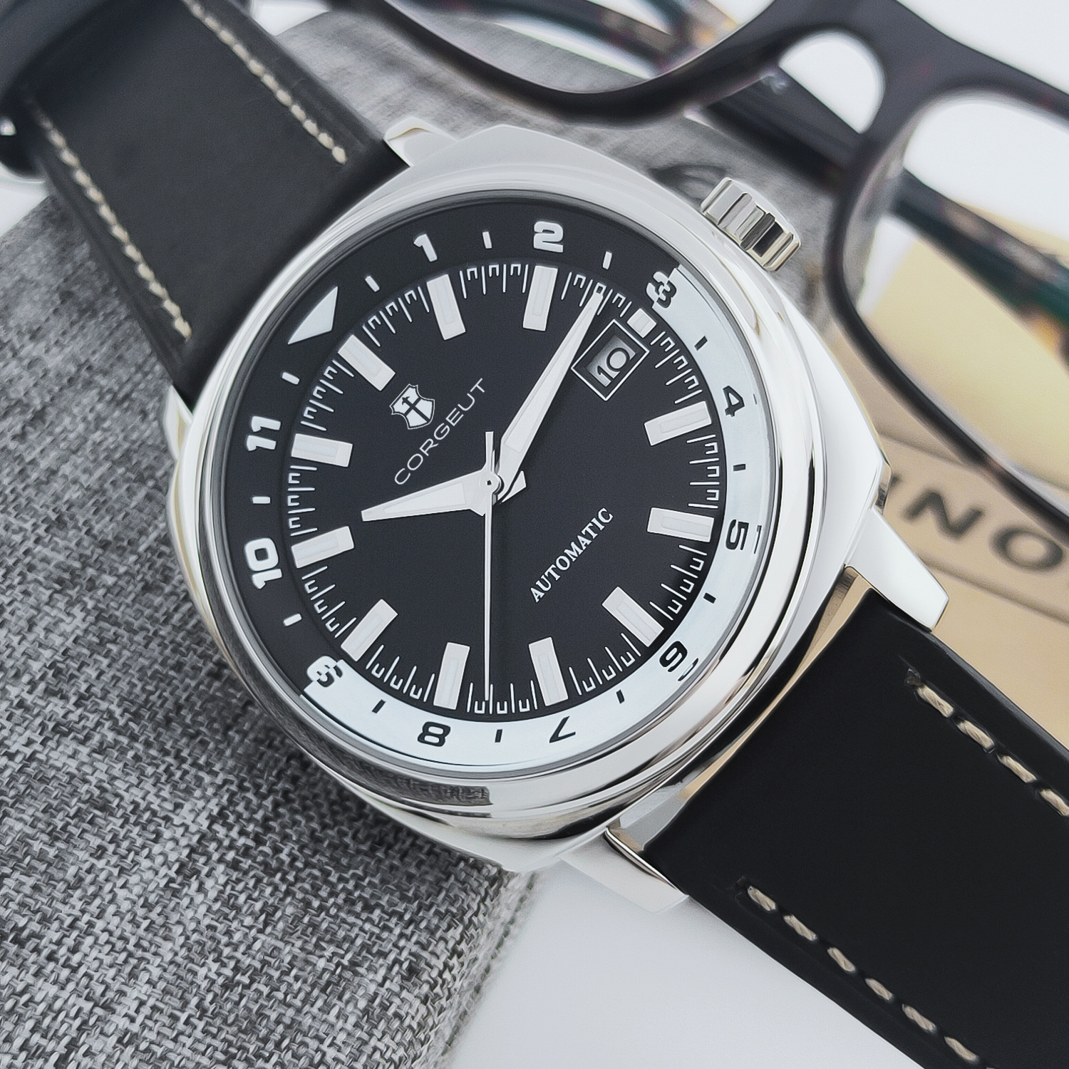 CUSTOM 42MM Stainless Steel Sa - Luxury Watch Collection avis et prix