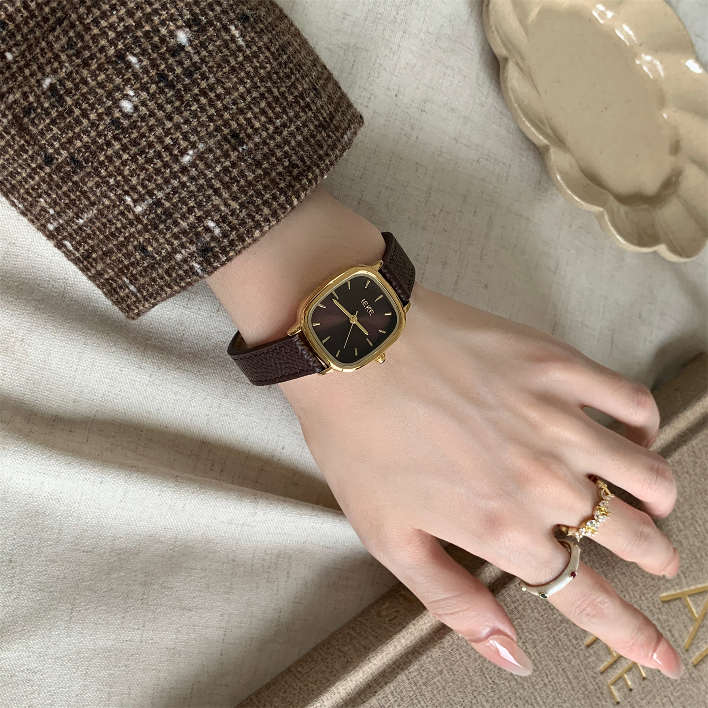 Korean temperament, brown, nic - Luxury Watches avis et prix